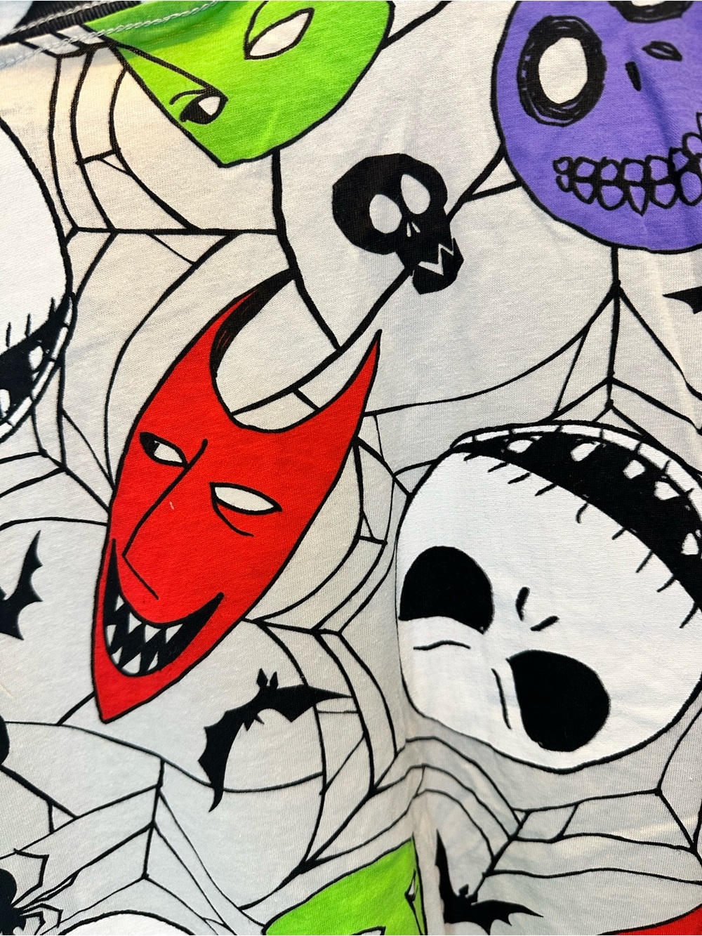 Disney Tim Burton's The Nightmare Before Christmas Web Mask Toss Graphic T-Shirt - Picture 5 of 8